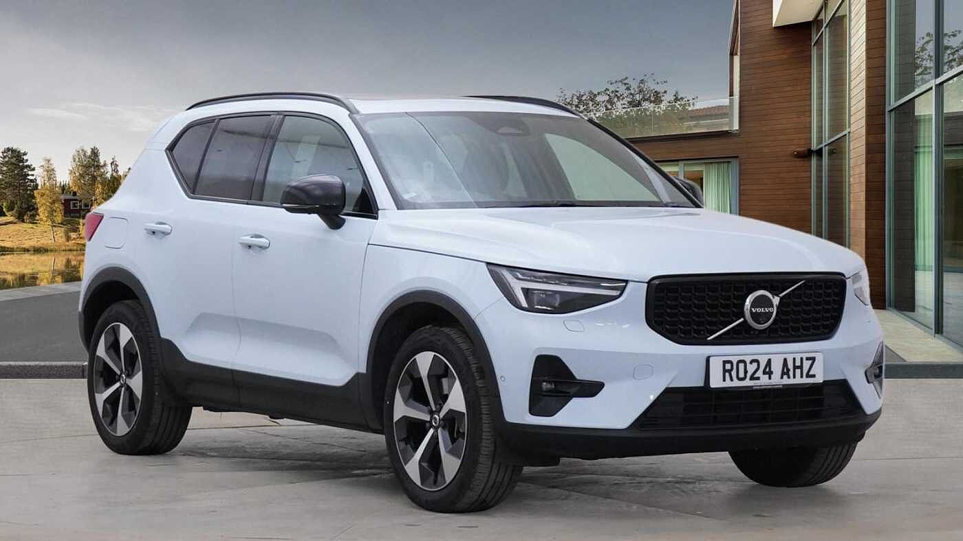 Main listing image - Volvo XC40