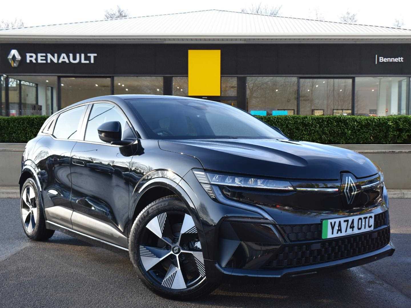 Main listing image - Renault Megane E Tech