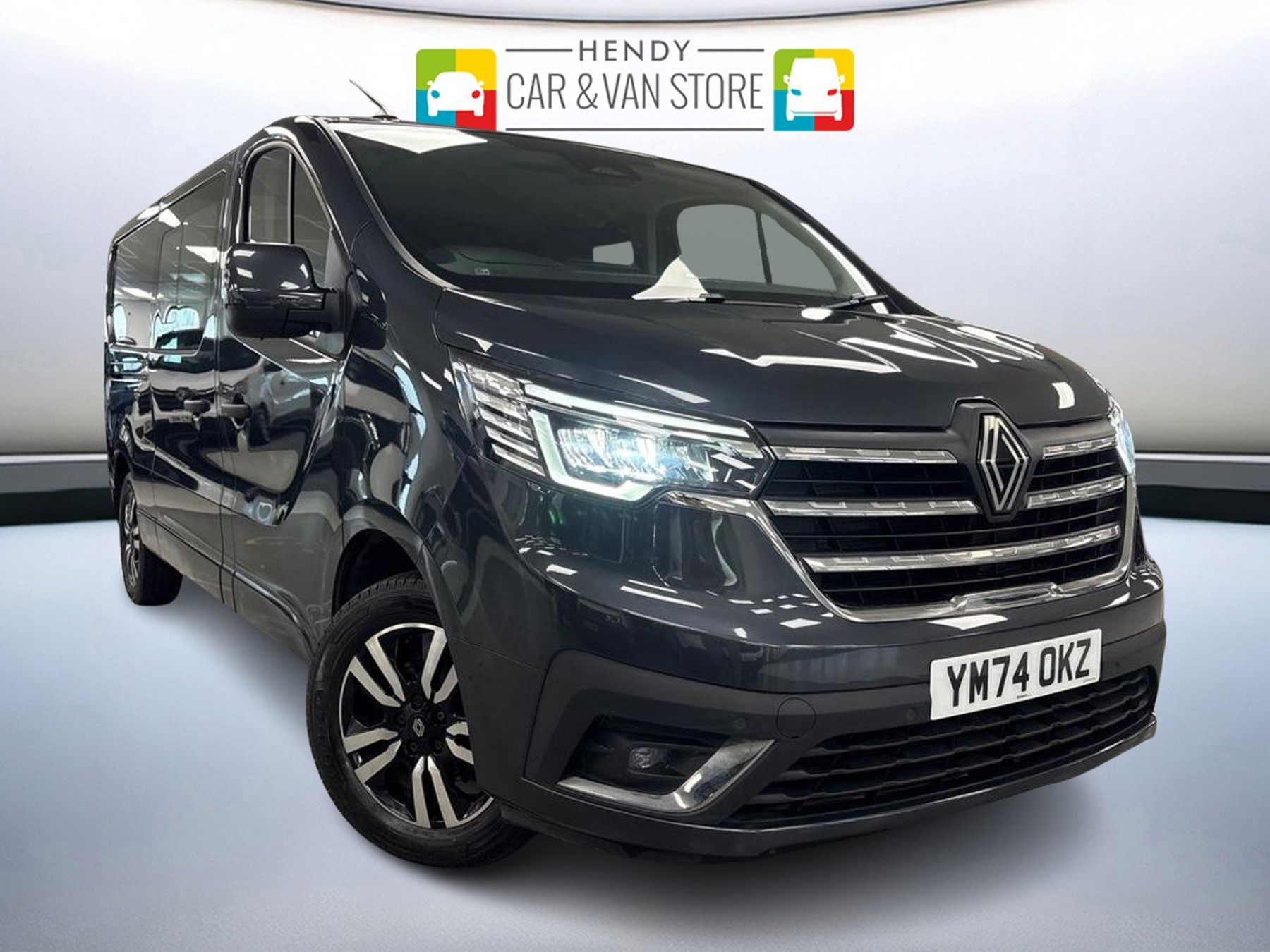 Main listing image - Renault Trafic