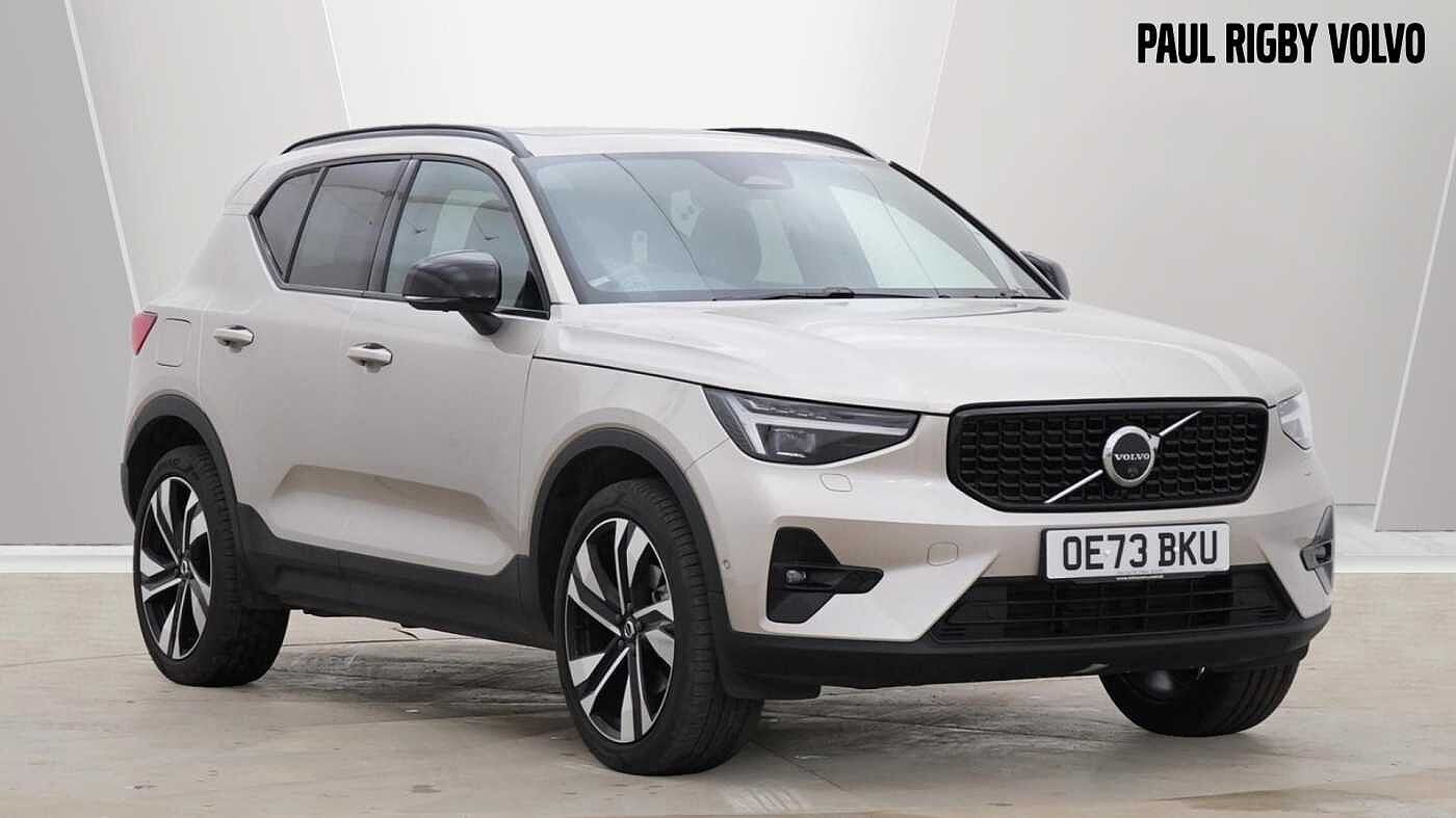 Main listing image - Volvo XC40