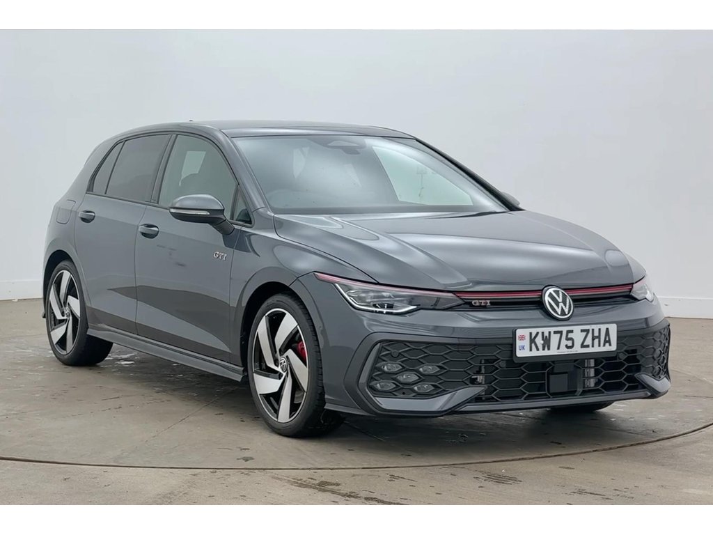 Main listing image - Volkswagen Golf
