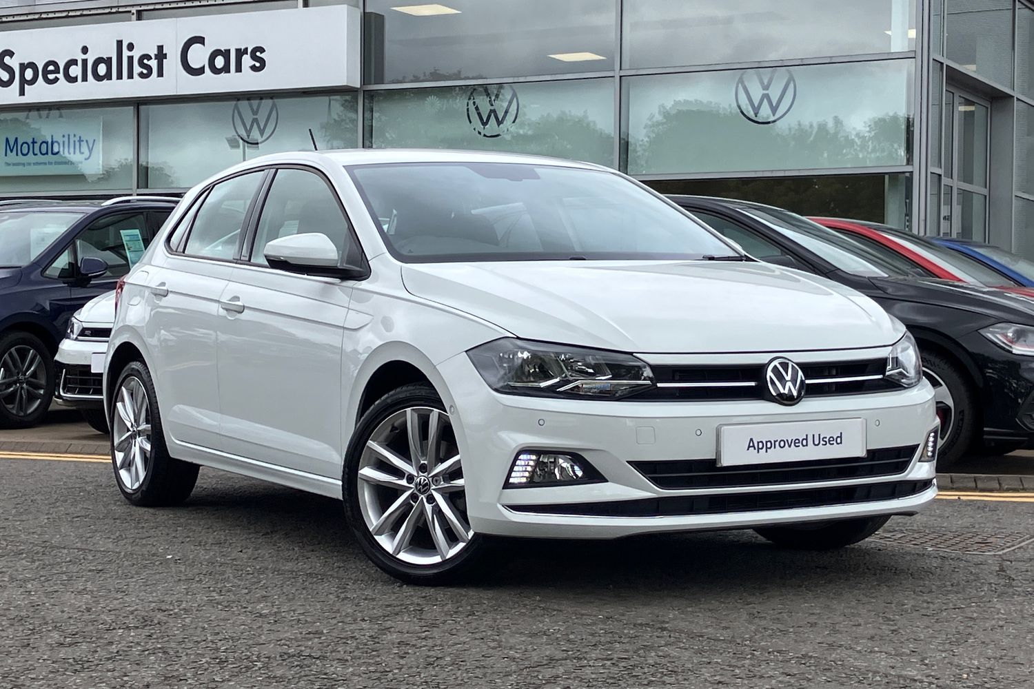 Main listing image - Volkswagen Polo