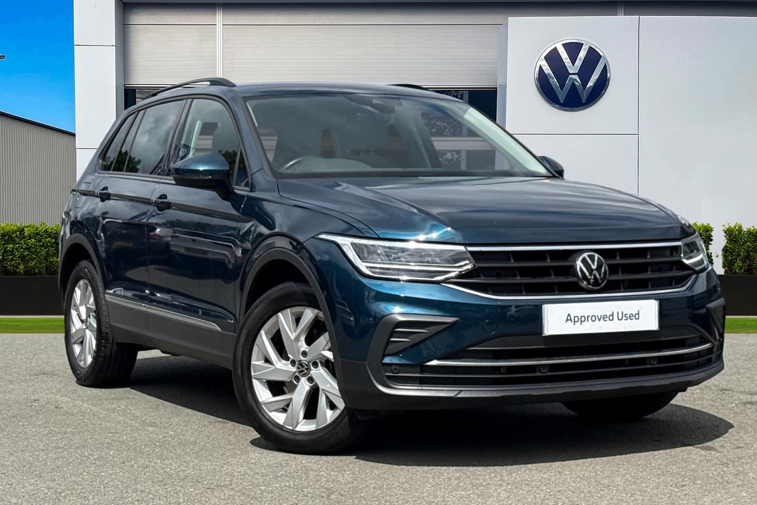 Main listing image - Volkswagen Tiguan