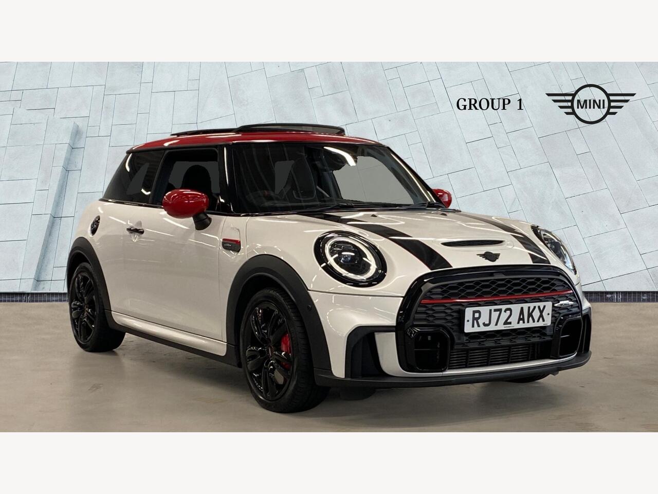 Main listing image - MINI Hatchback