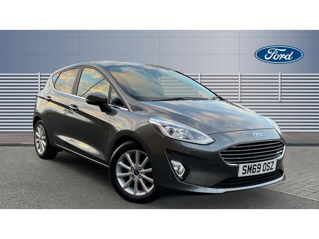 Main listing image - Ford Fiesta