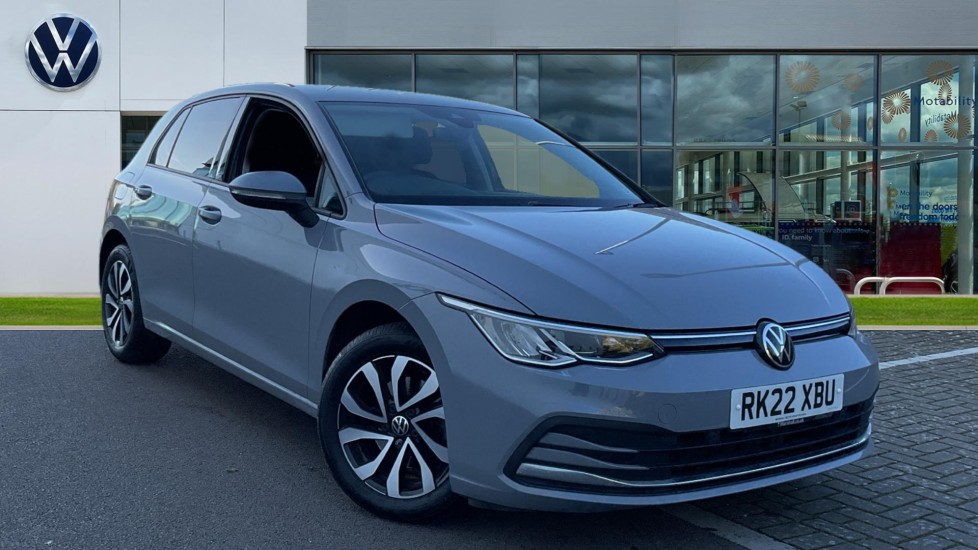 Main listing image - Volkswagen Golf