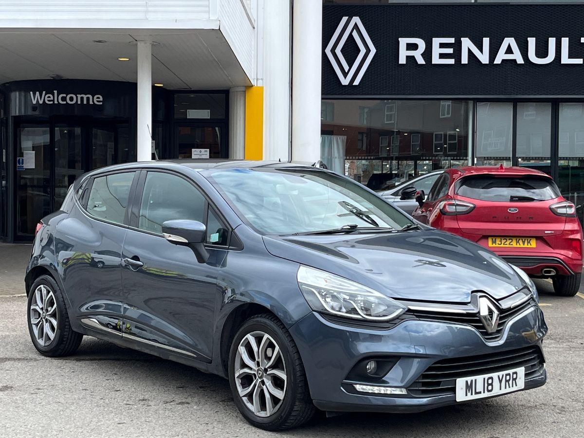 Main listing image - Renault Clio