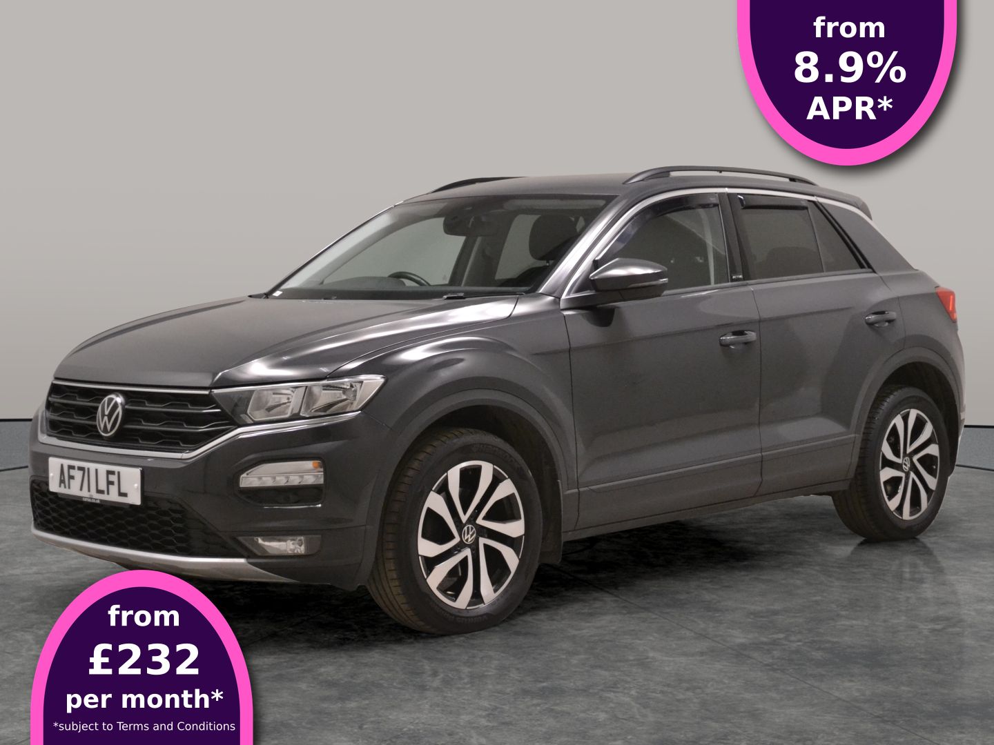 Main listing image - Volkswagen T-Roc