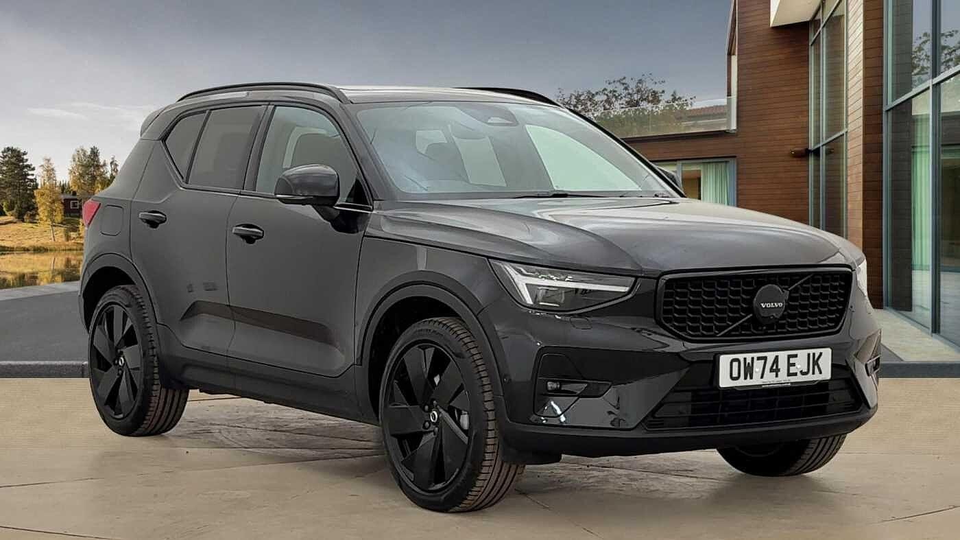 Main listing image - Volvo XC40