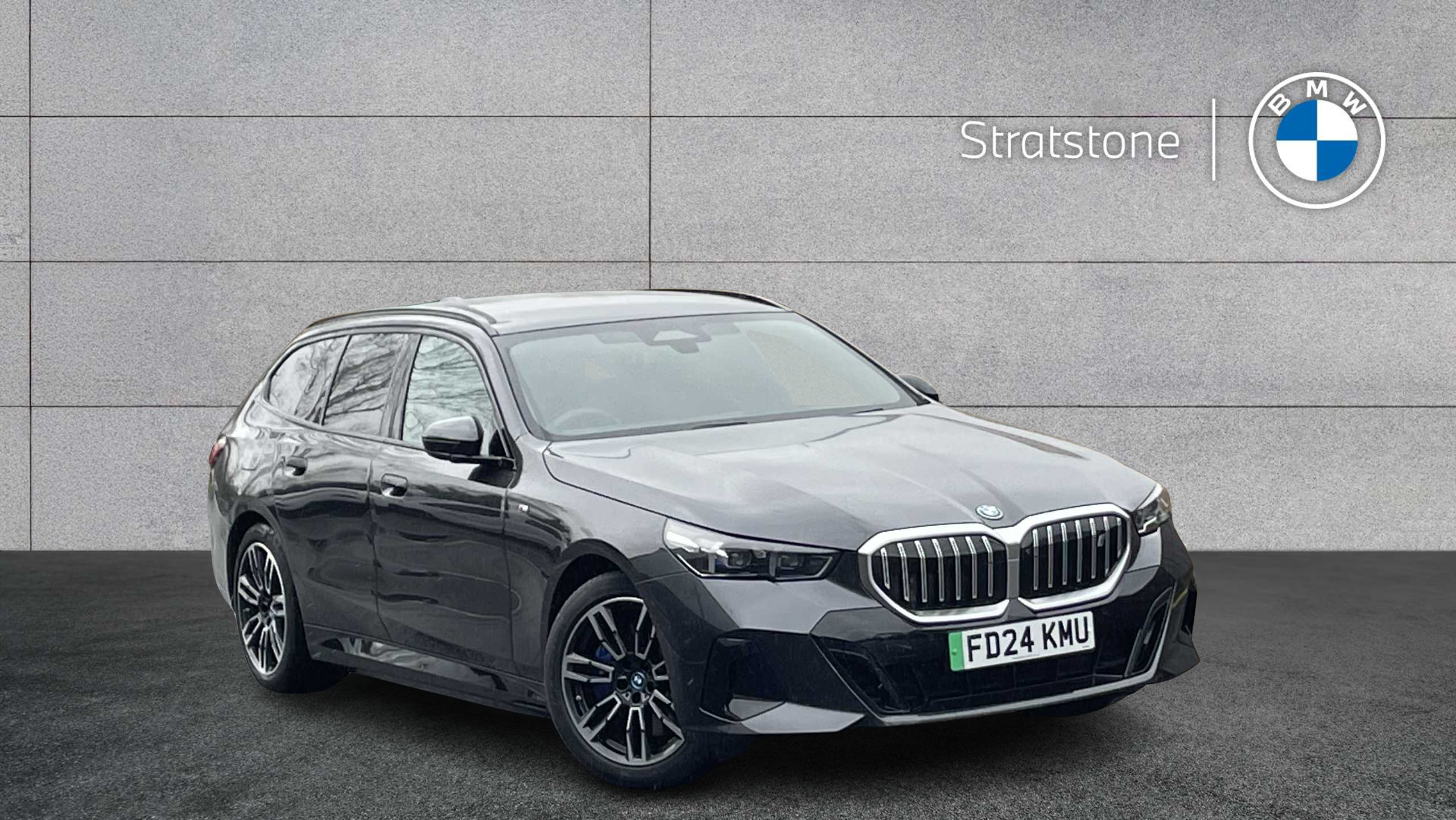 Main listing image - BMW i5