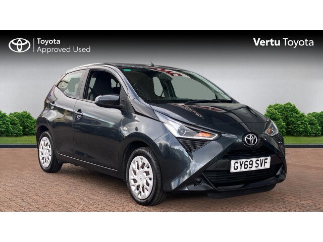 Main listing image - Toyota Aygo