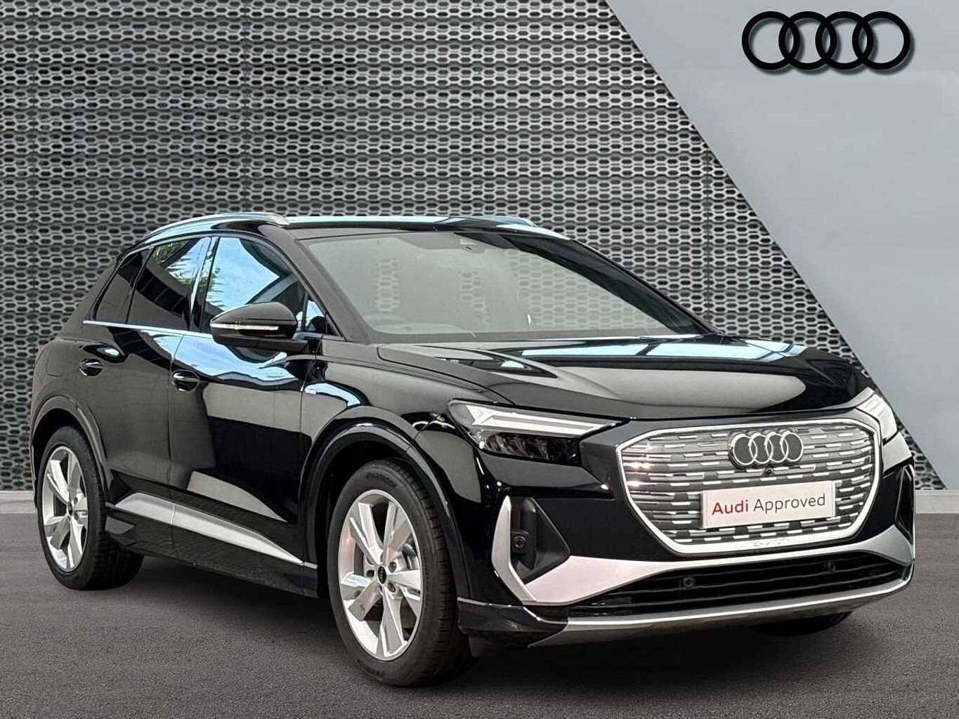 Main listing image - Audi Q4