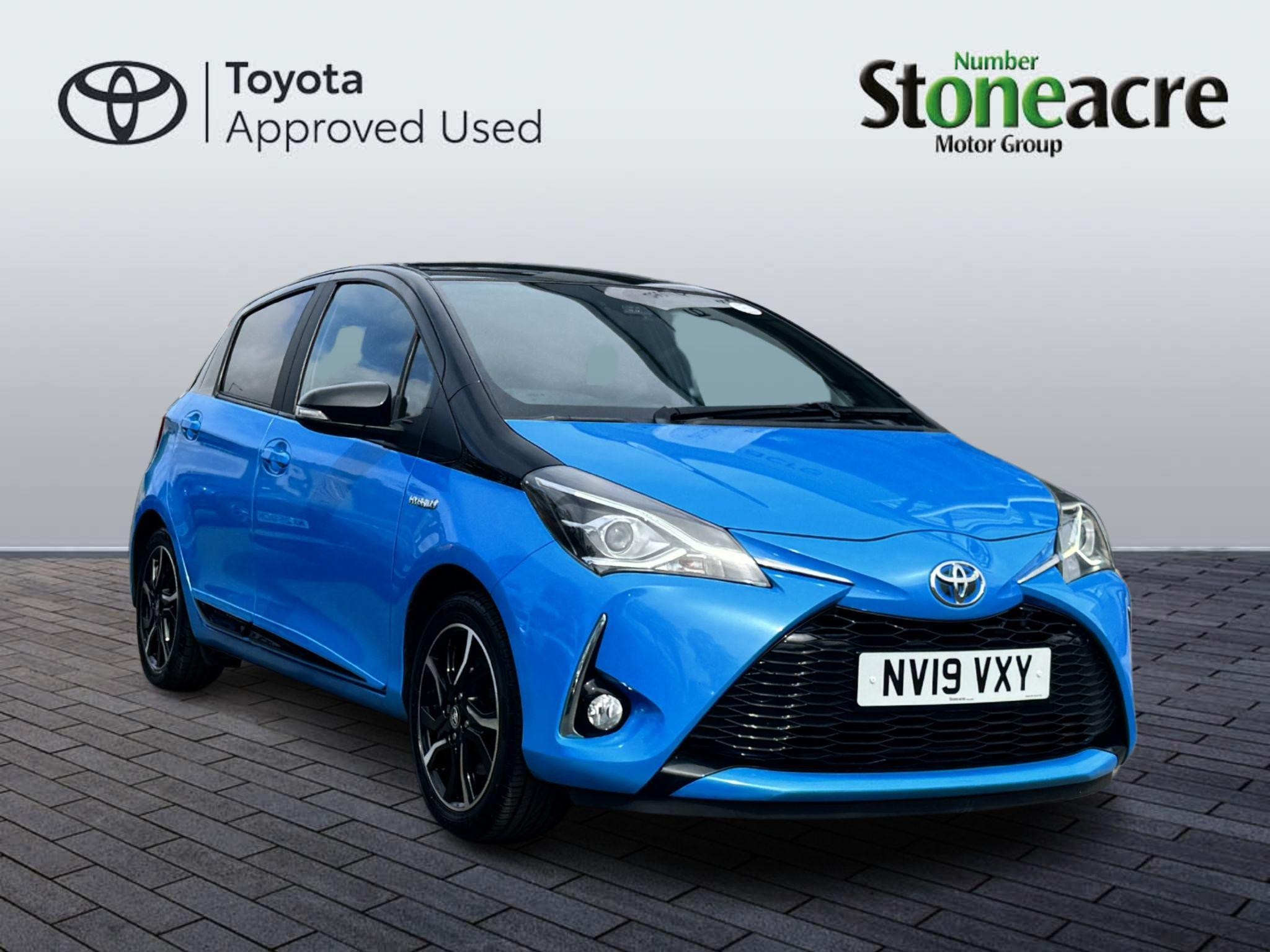 Main listing image - Toyota Yaris