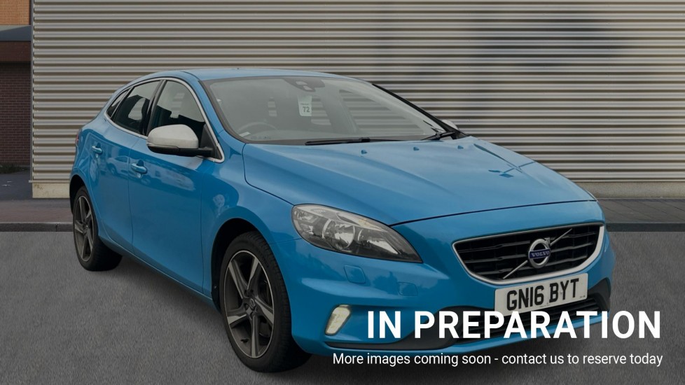 Main listing image - Volvo V40