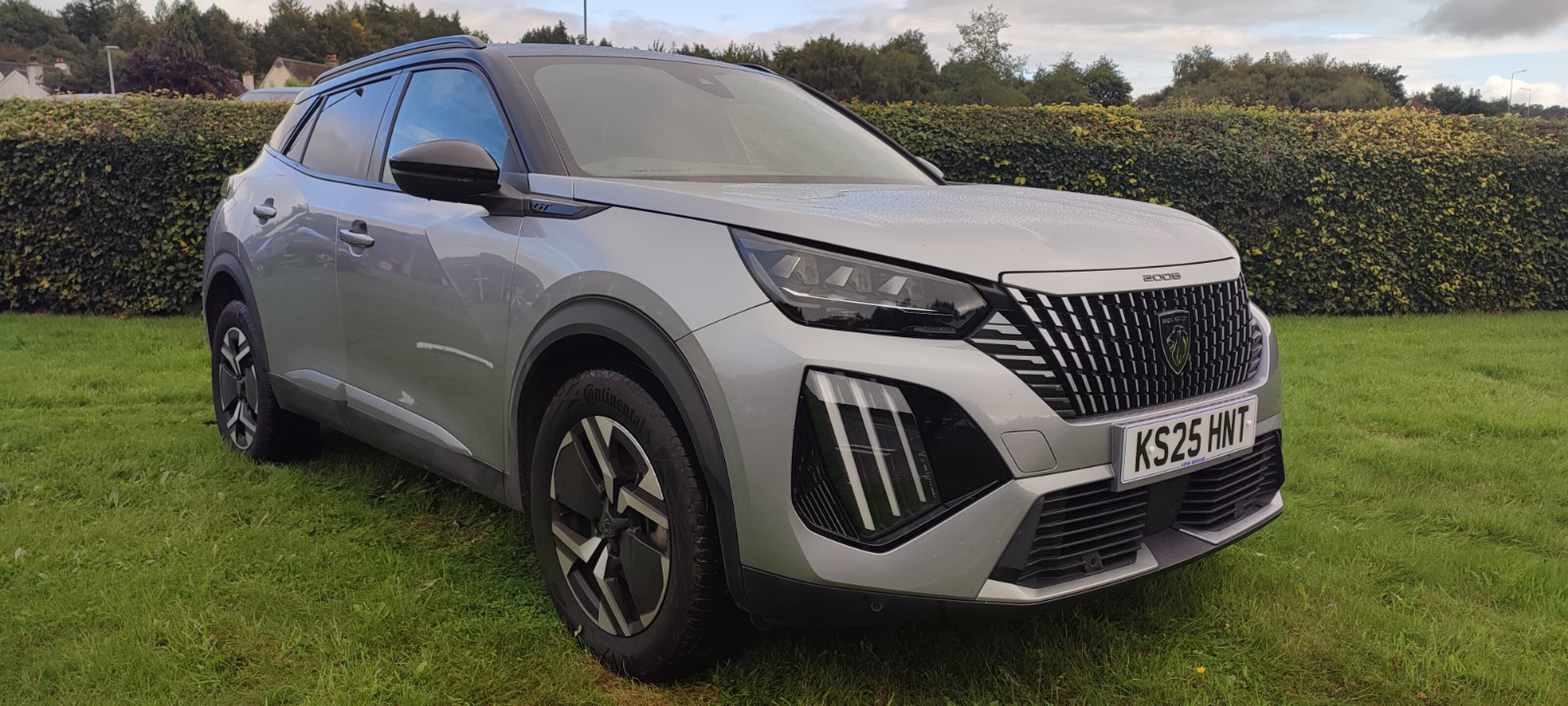 Main listing image - Peugeot 2008