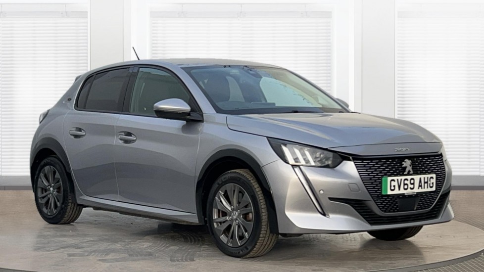 Main listing image - Peugeot e-208