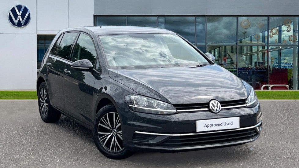 Main listing image - Volkswagen Golf