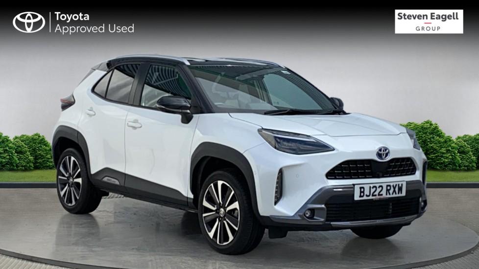 Main listing image - Toyota Yaris Cross