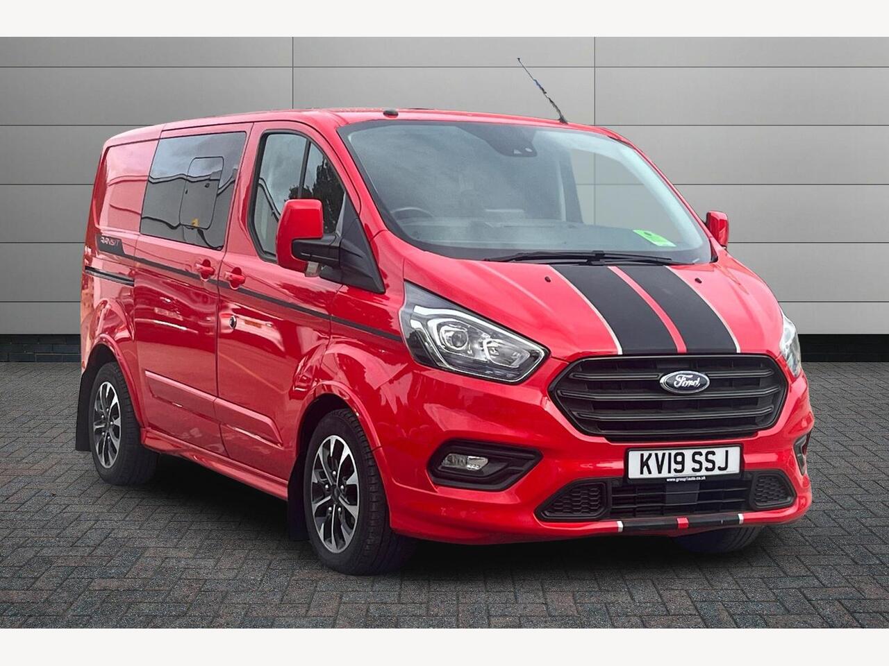 Main listing image - Ford Transit Custom