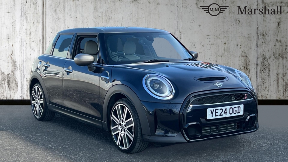 Main listing image - MINI Hatchback 5dr