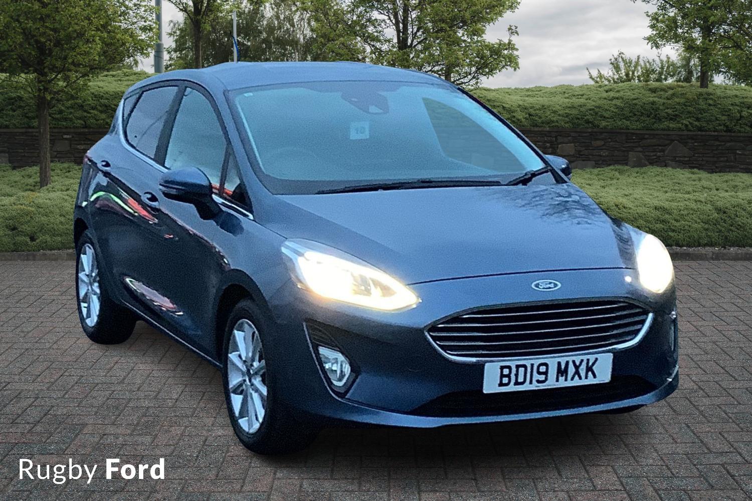 Main listing image - Ford Fiesta