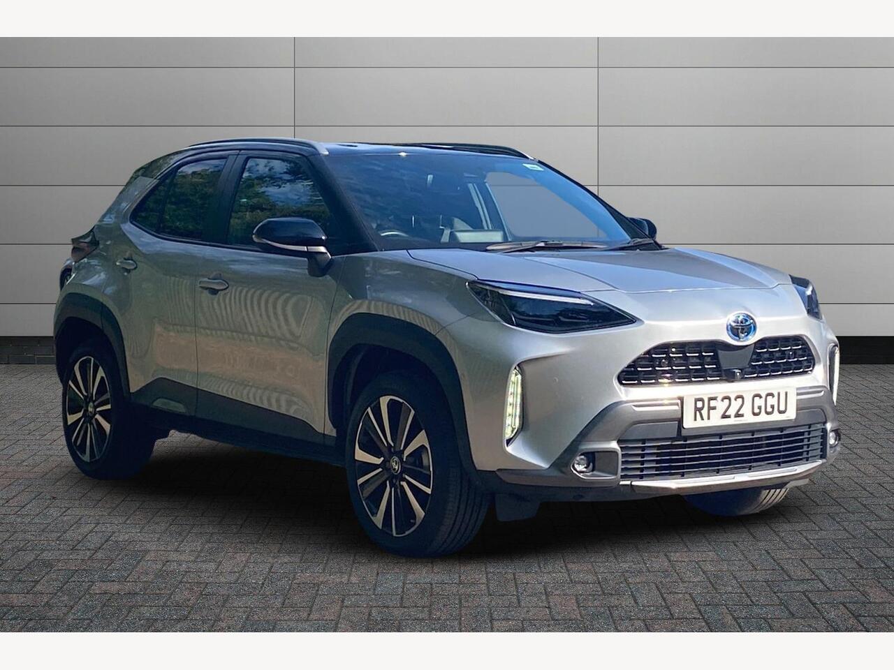 Main listing image - Toyota Yaris Cross