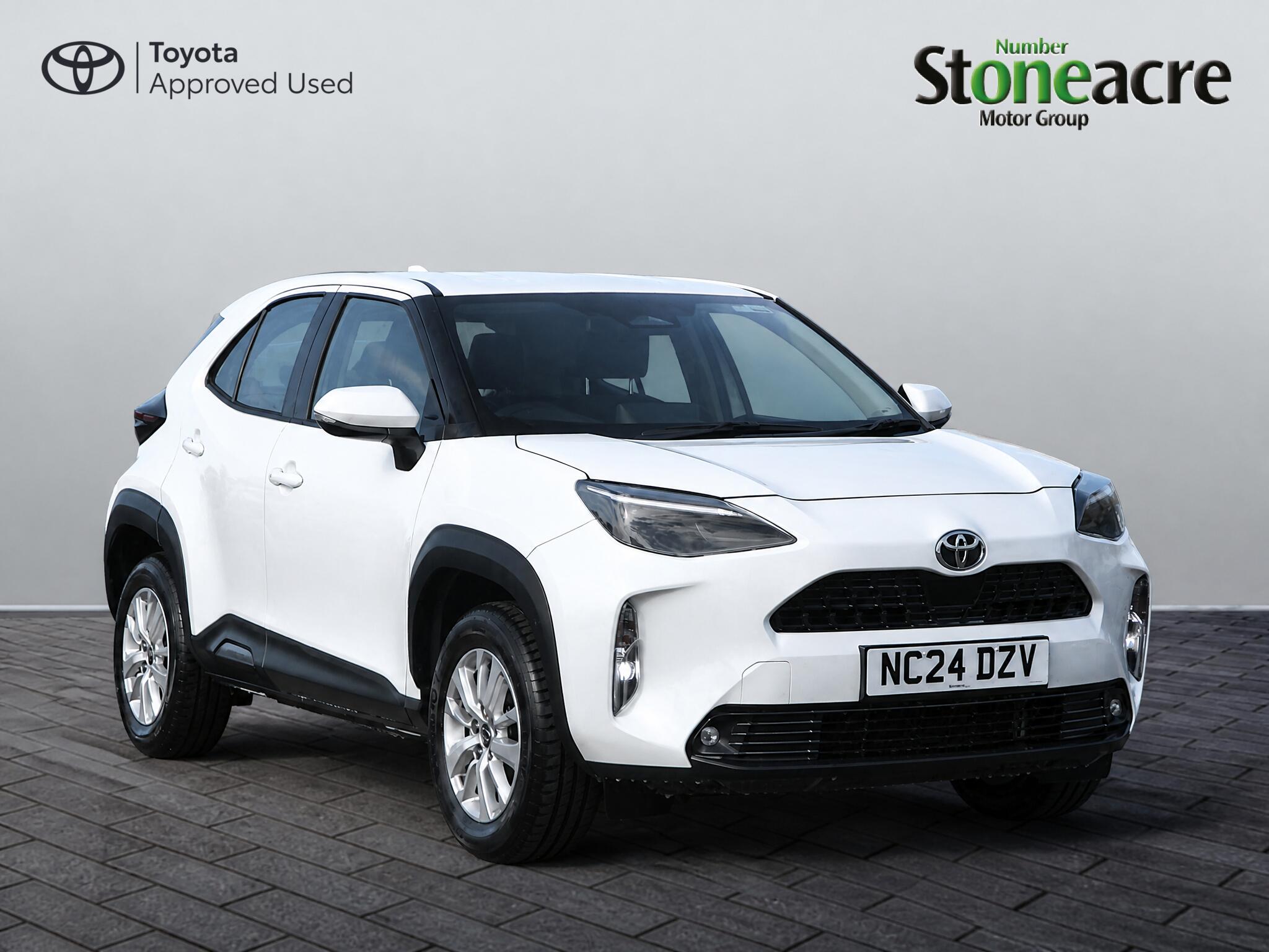 Main listing image - Toyota Yaris Cross