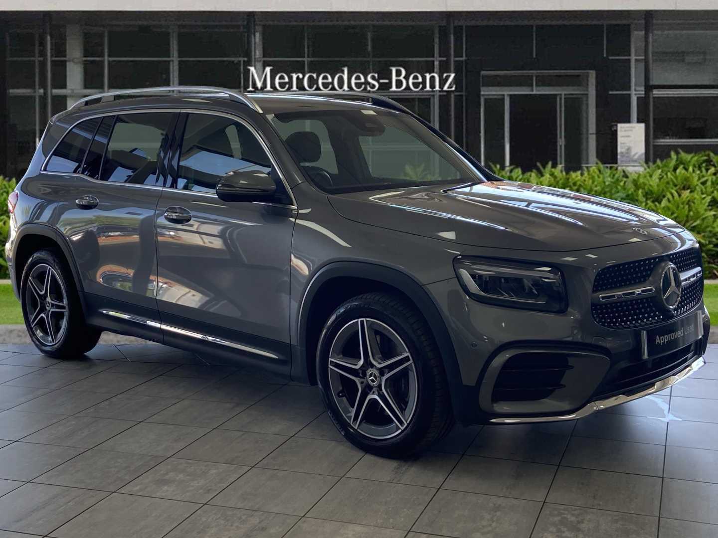 Main listing image - Mercedes-Benz GLB