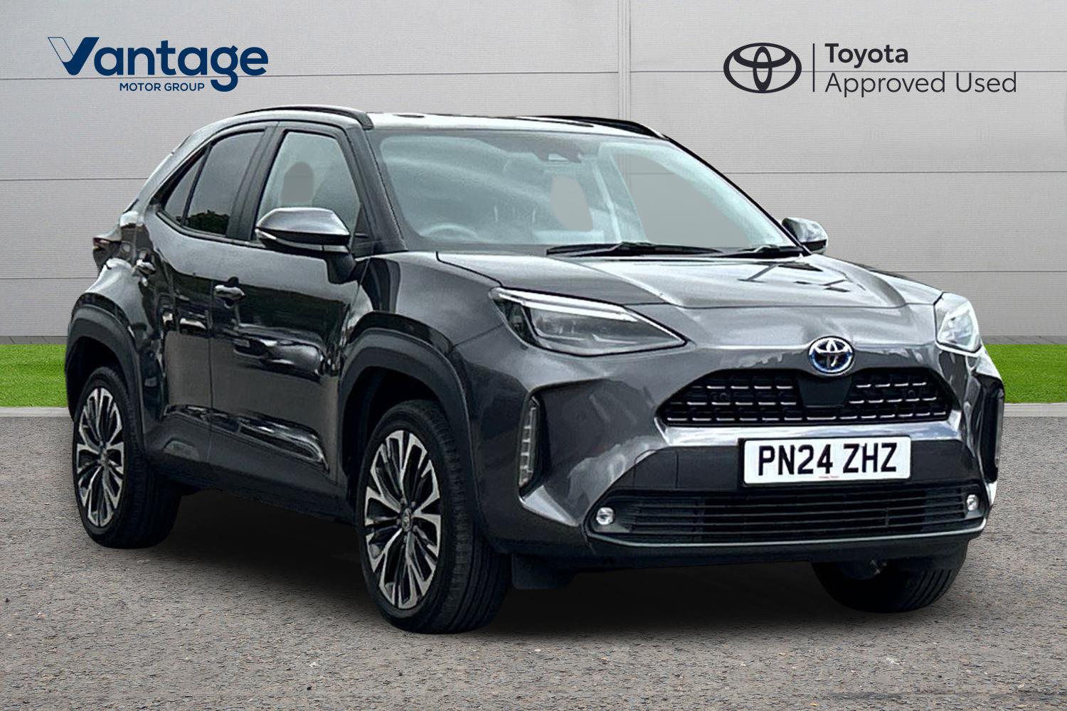 Main listing image - Toyota Yaris Cross
