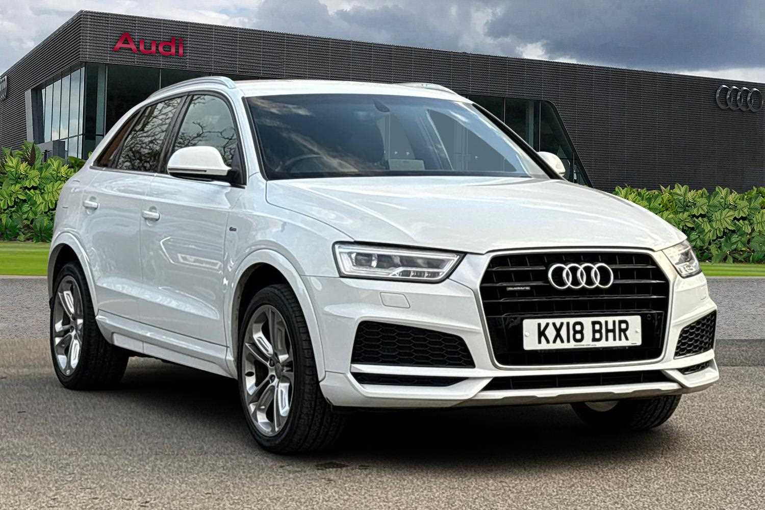 Main listing image - Audi Q3