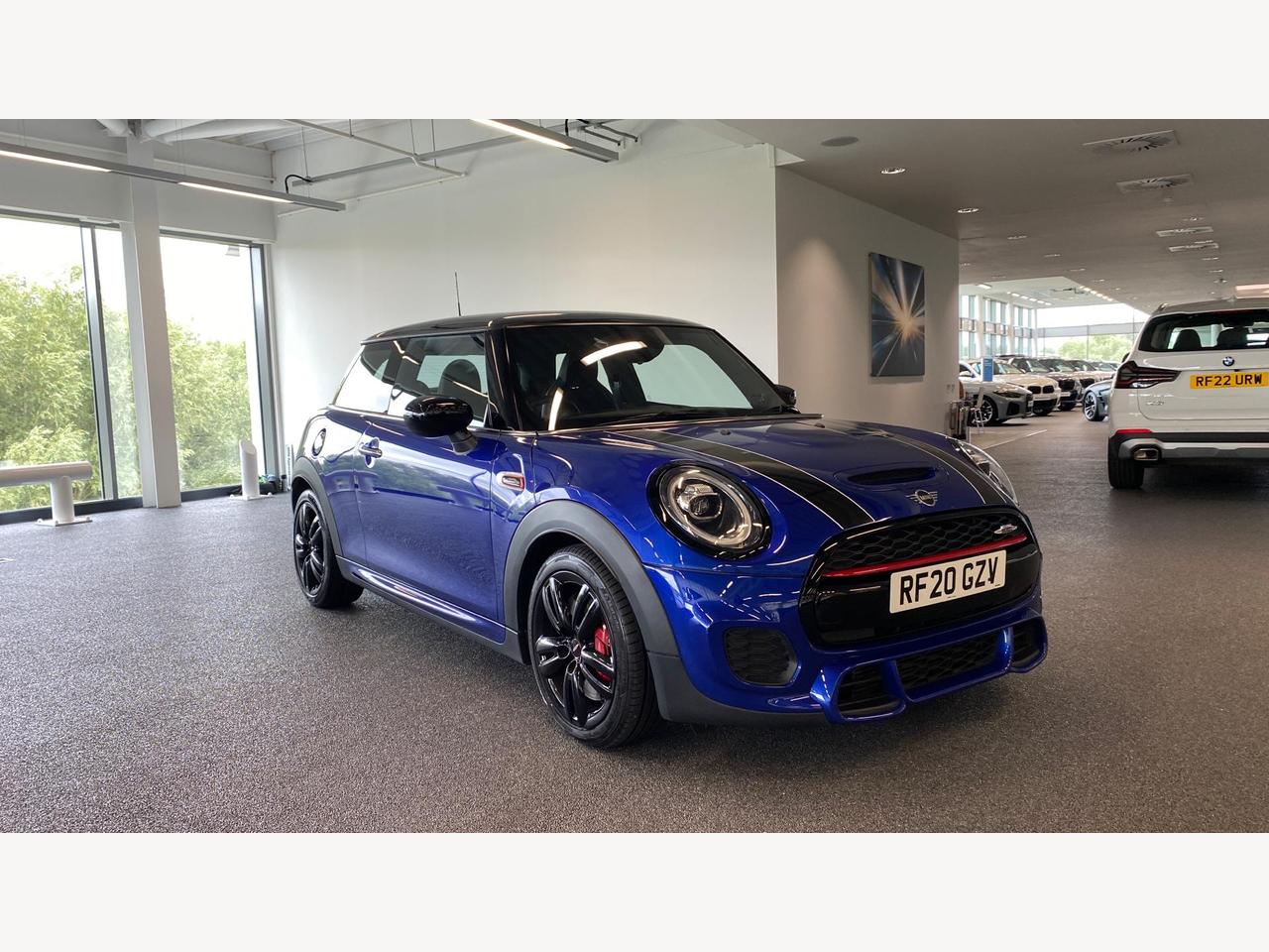 Main listing image - MINI Hatchback
