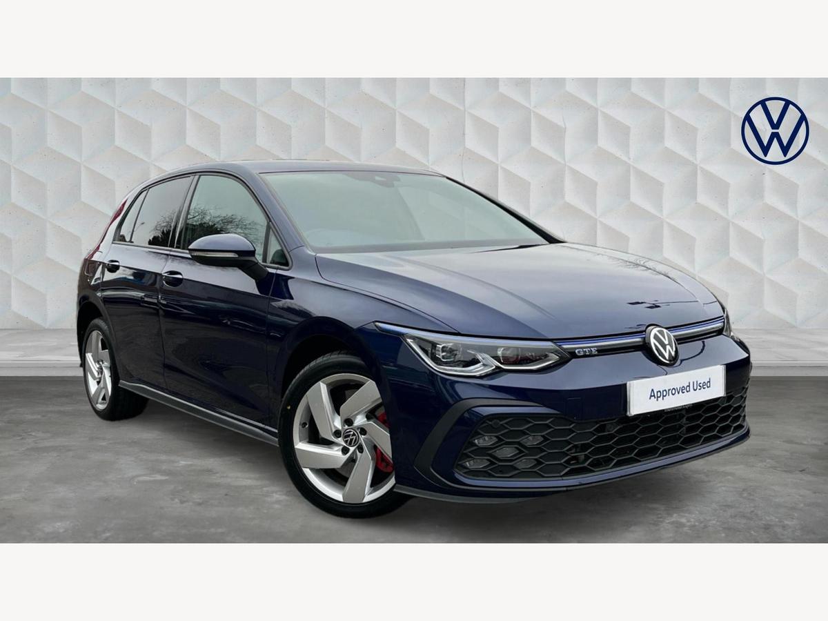 Main listing image - Volkswagen Golf GTE