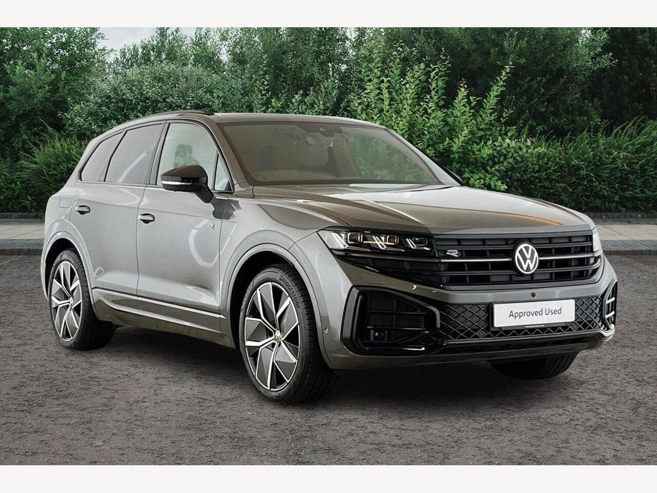 Main listing image - Volkswagen Touareg