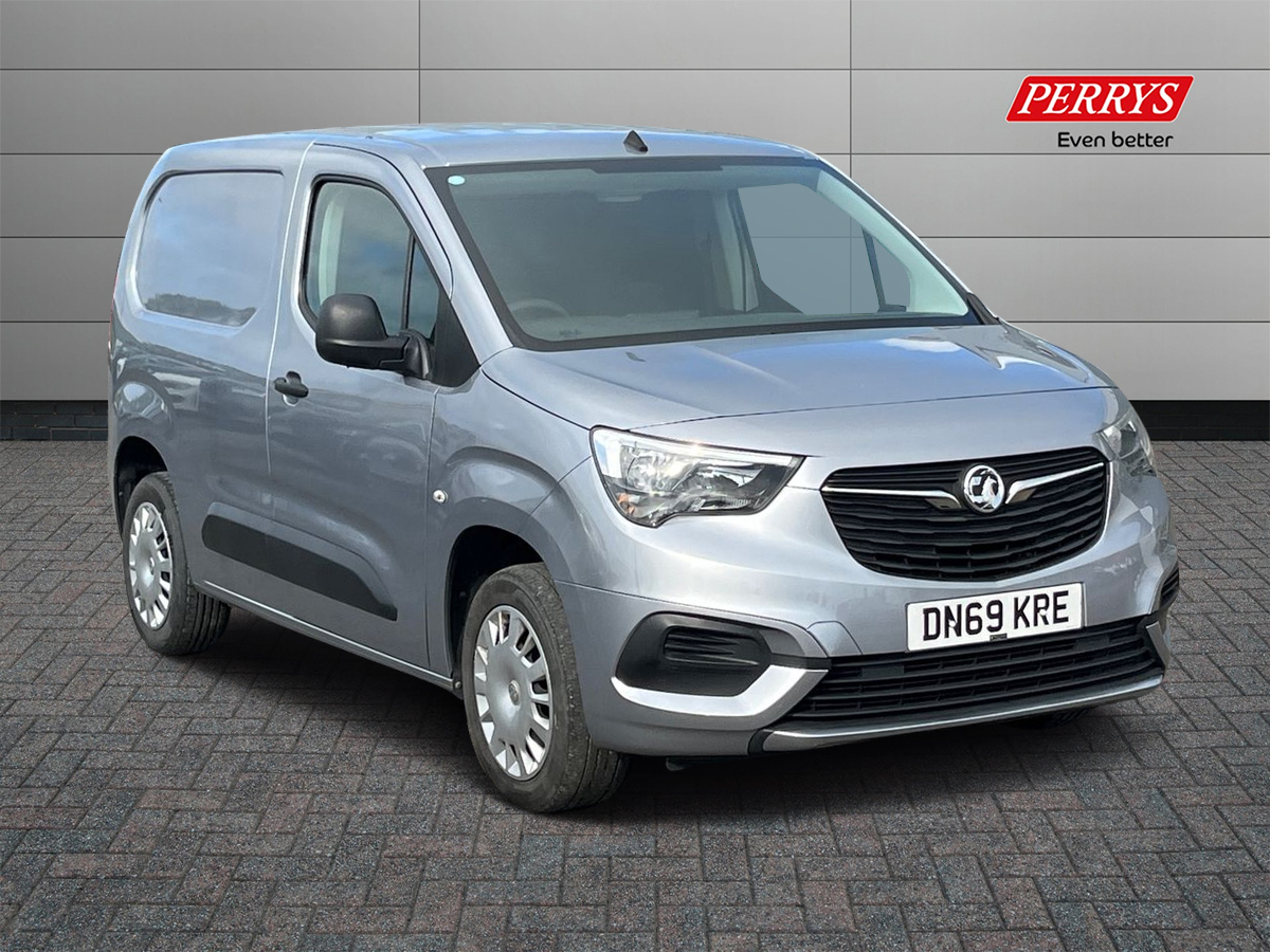 Main listing image - Vauxhall Combo Cargo