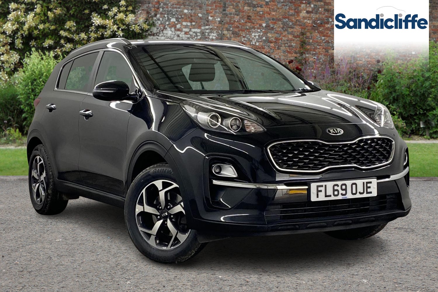 Main listing image - Kia Sportage