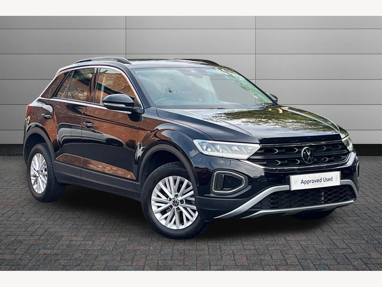 Main listing image - Volkswagen T-Roc