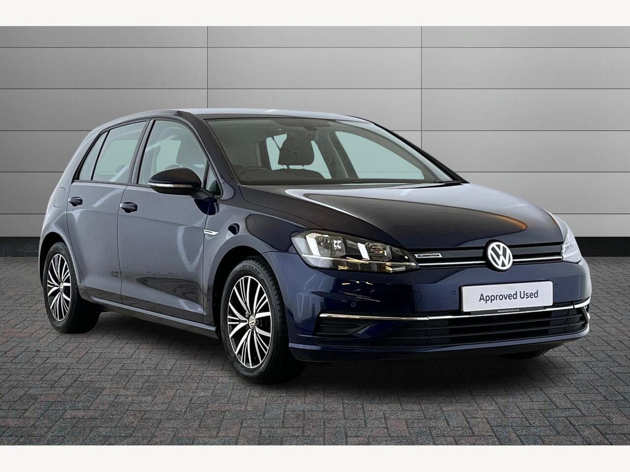 Main listing image - Volkswagen Golf