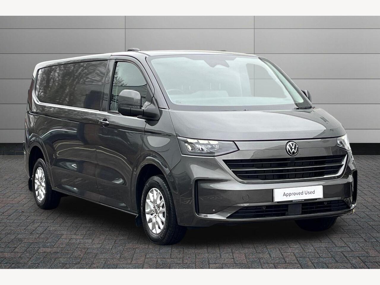 Main listing image - Volkswagen Transporter
