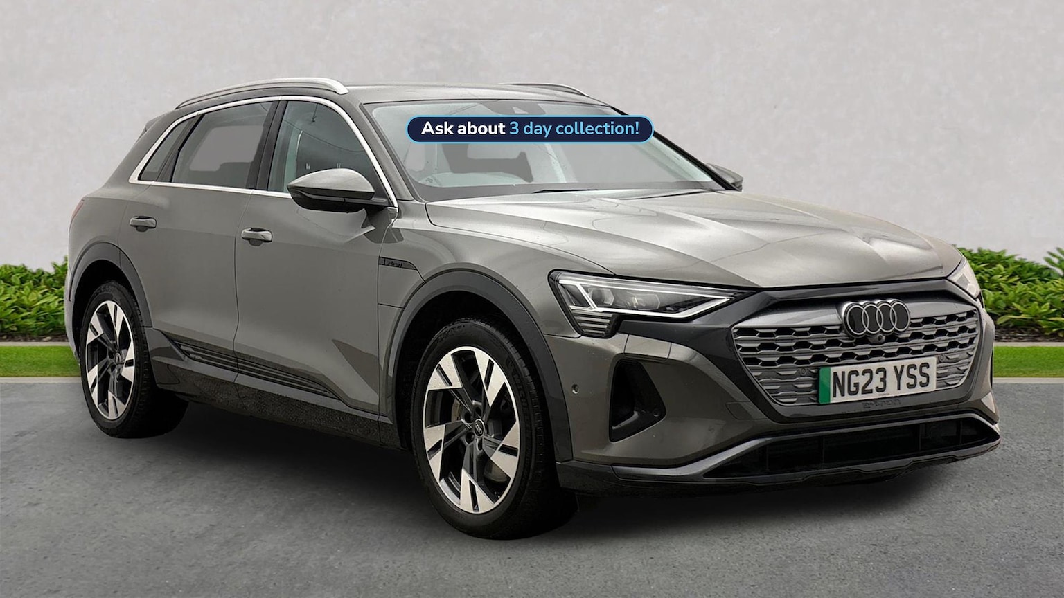 Main listing image - Audi Q8