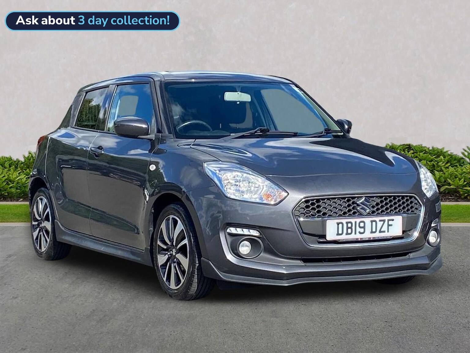 Main listing image - Suzuki Swift