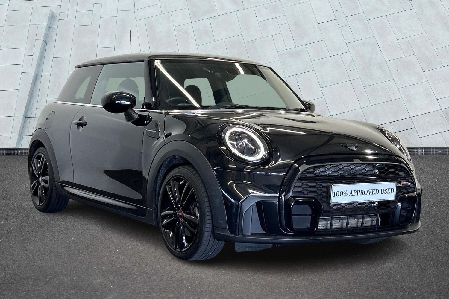 Main listing image - MINI Hatchback