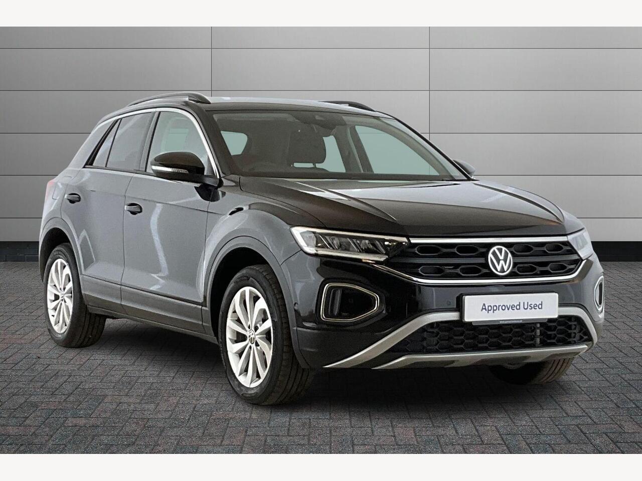 Main listing image - Volkswagen T-Roc