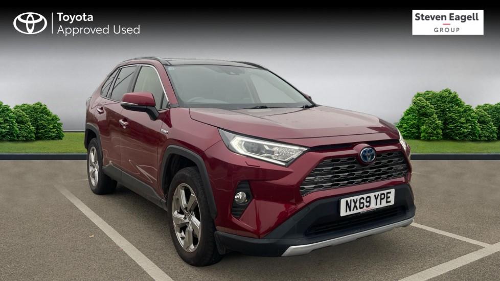 Main listing image - Toyota RAV4