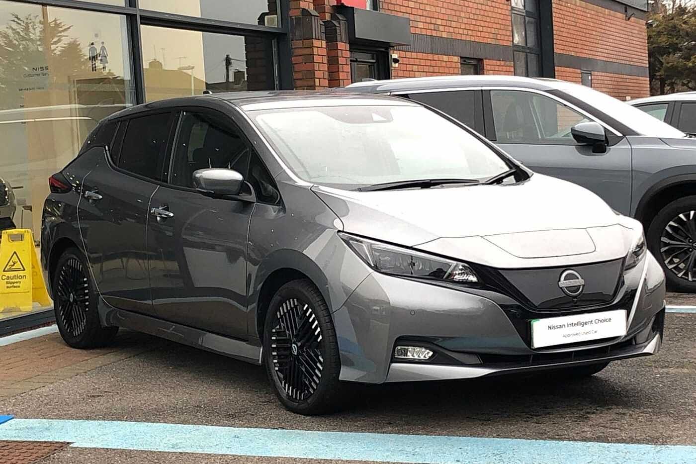 Main listing image - Nissan Leaf