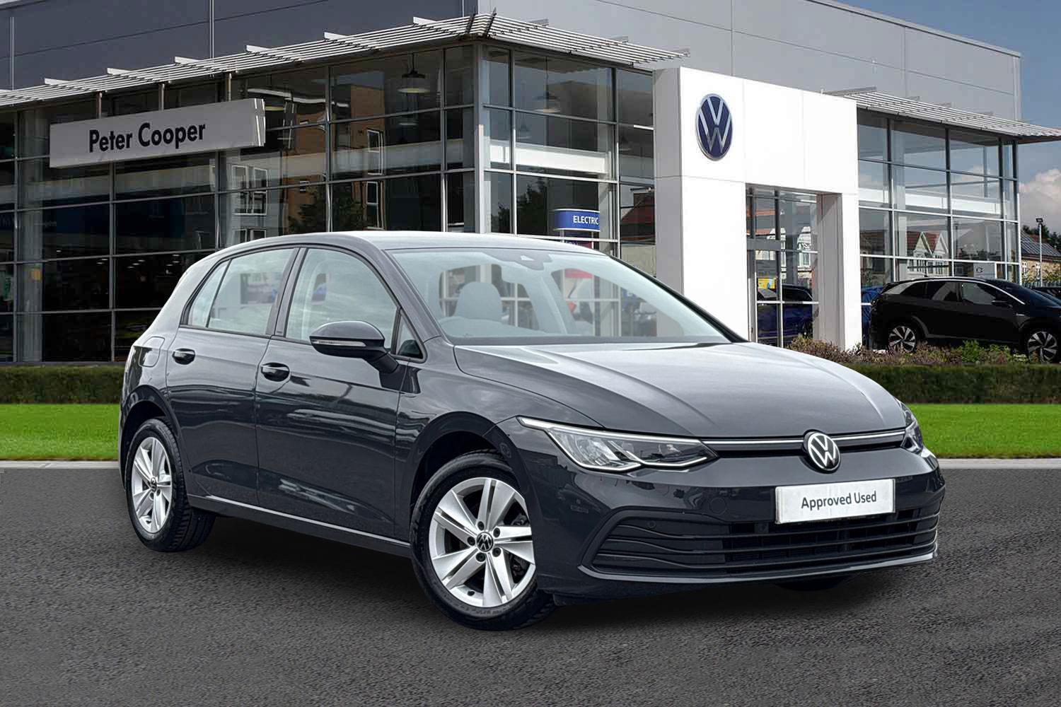 Main listing image - Volkswagen Golf