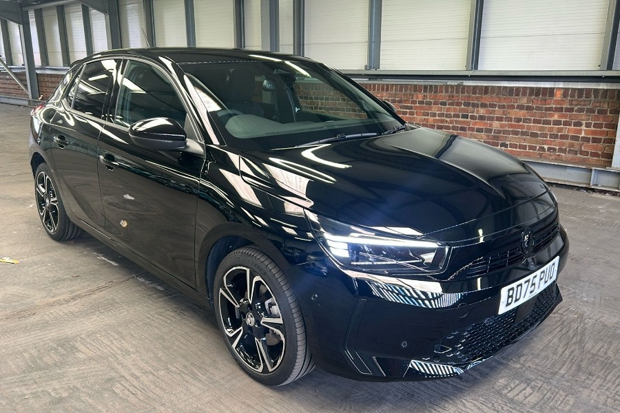 Main listing image - Vauxhall Corsa