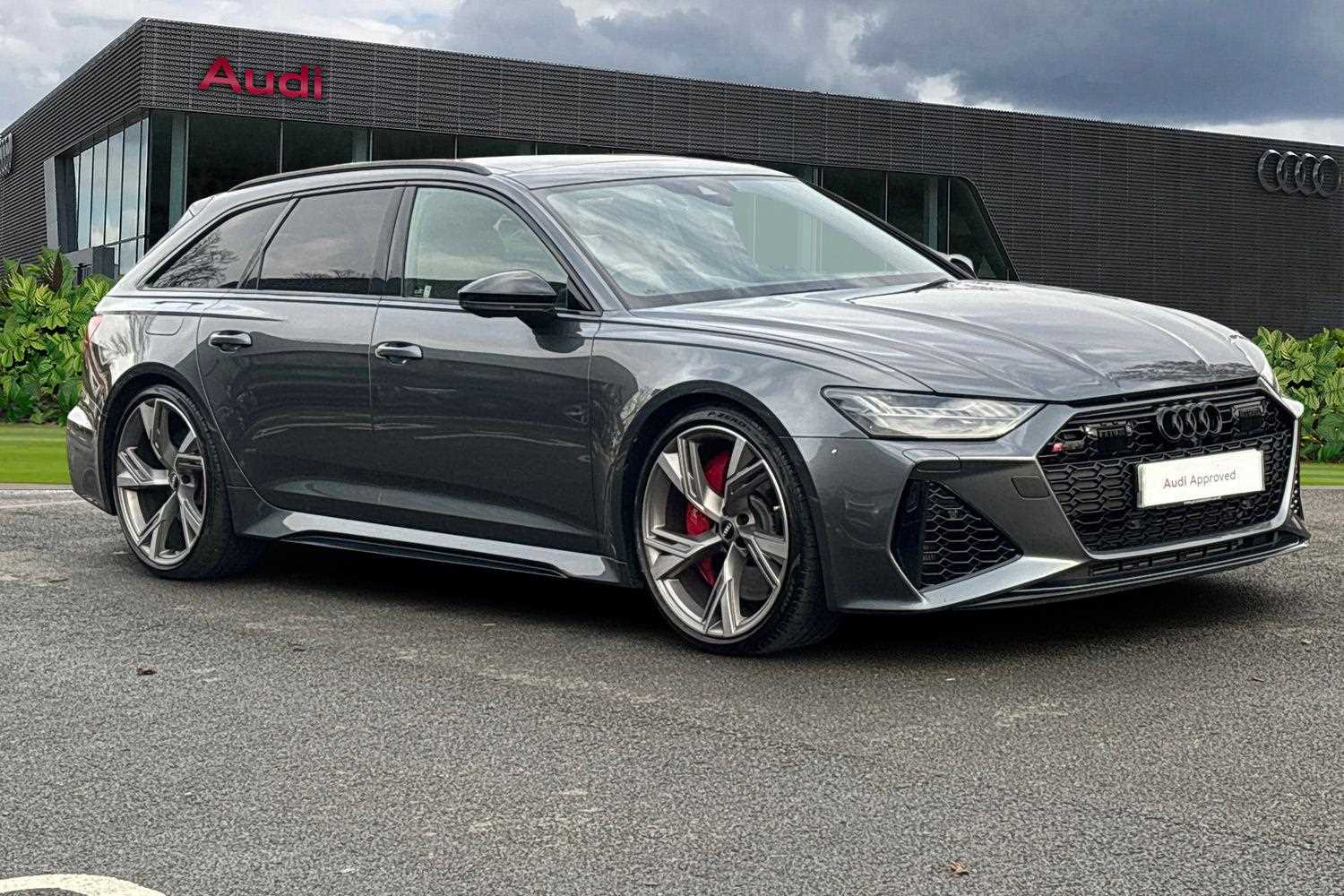 Main listing image - Audi RS6