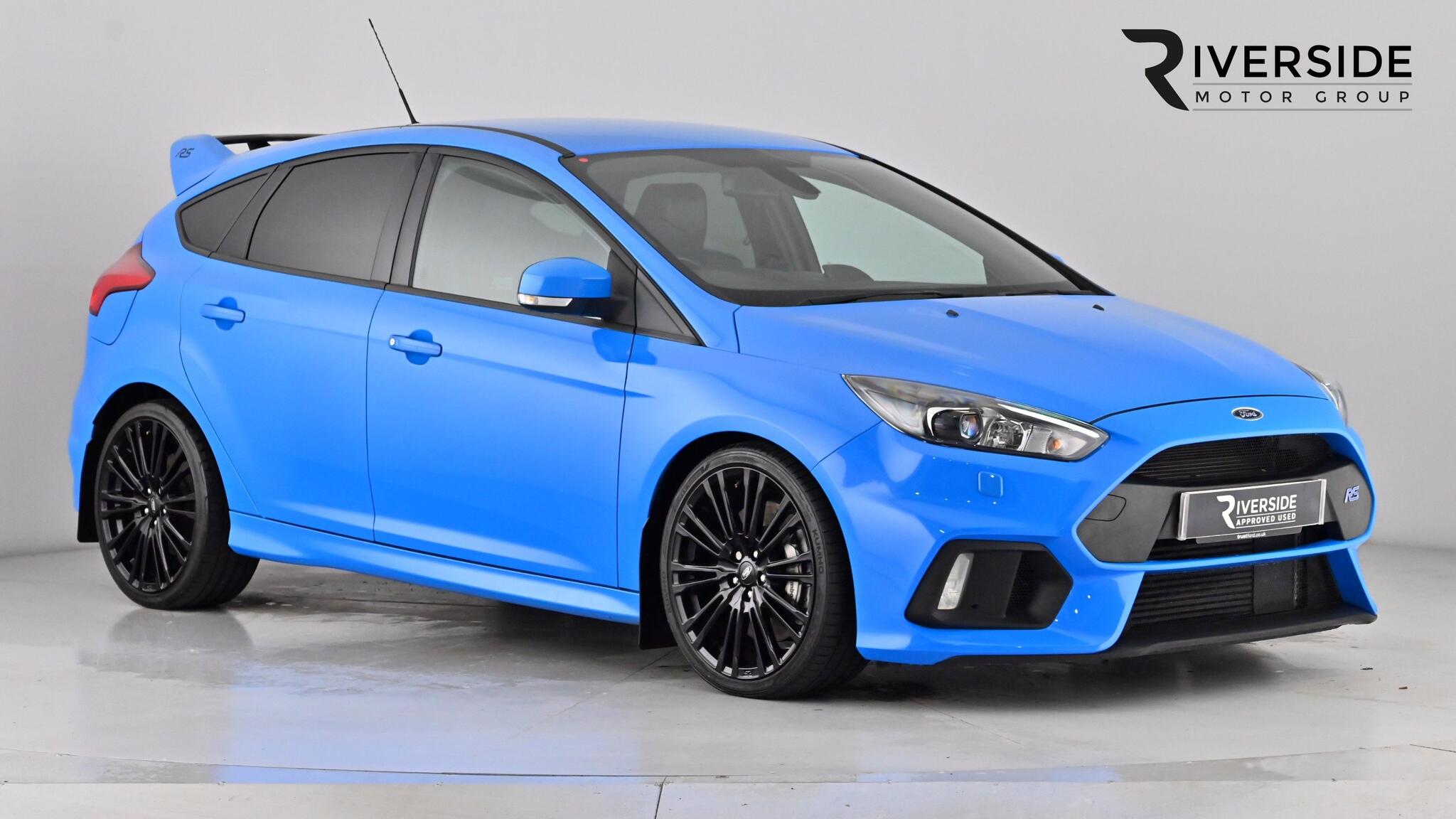 Main listing image - Ford Focus RS