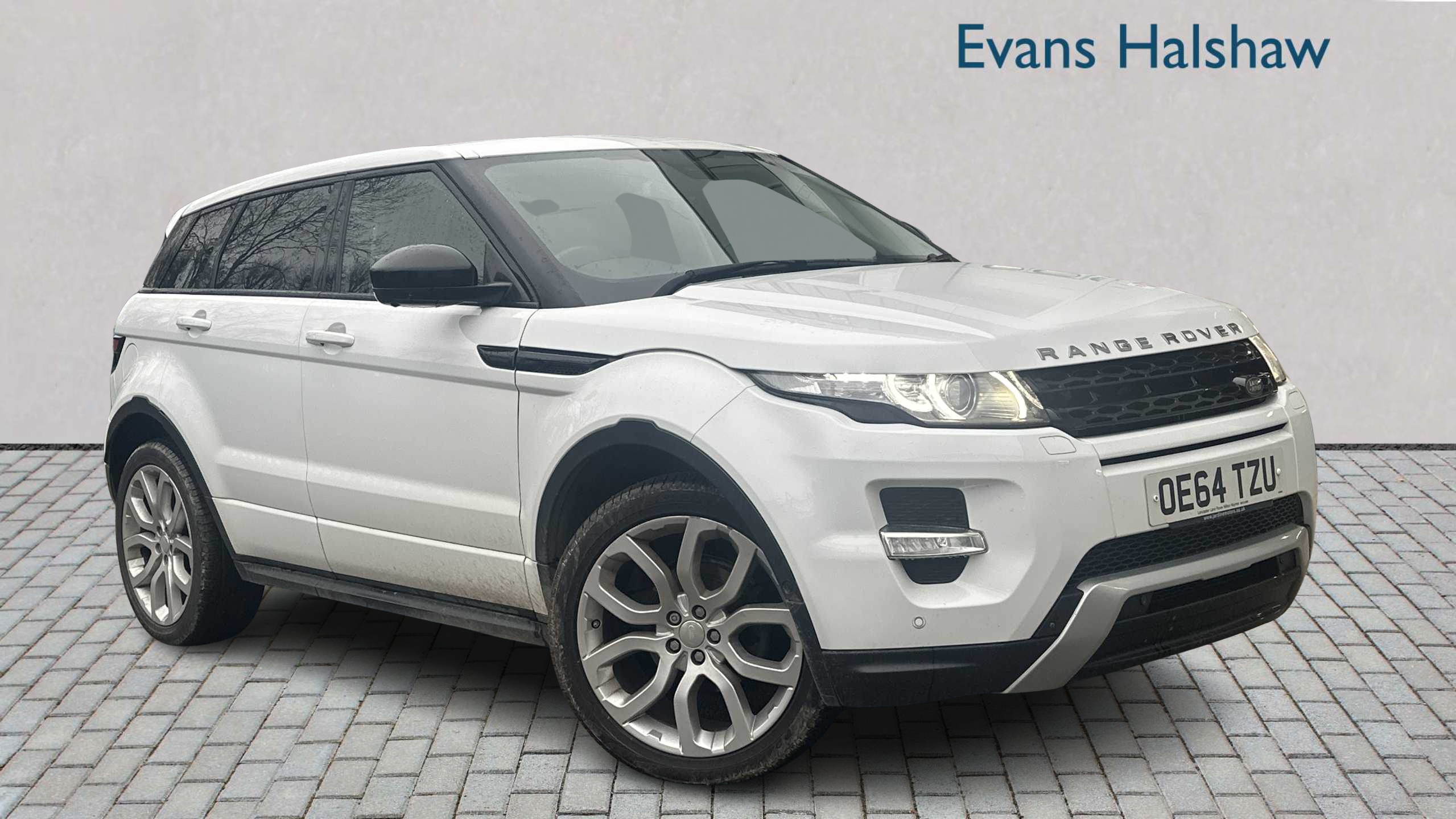 Main listing image - Land Rover Range Rover Evoque