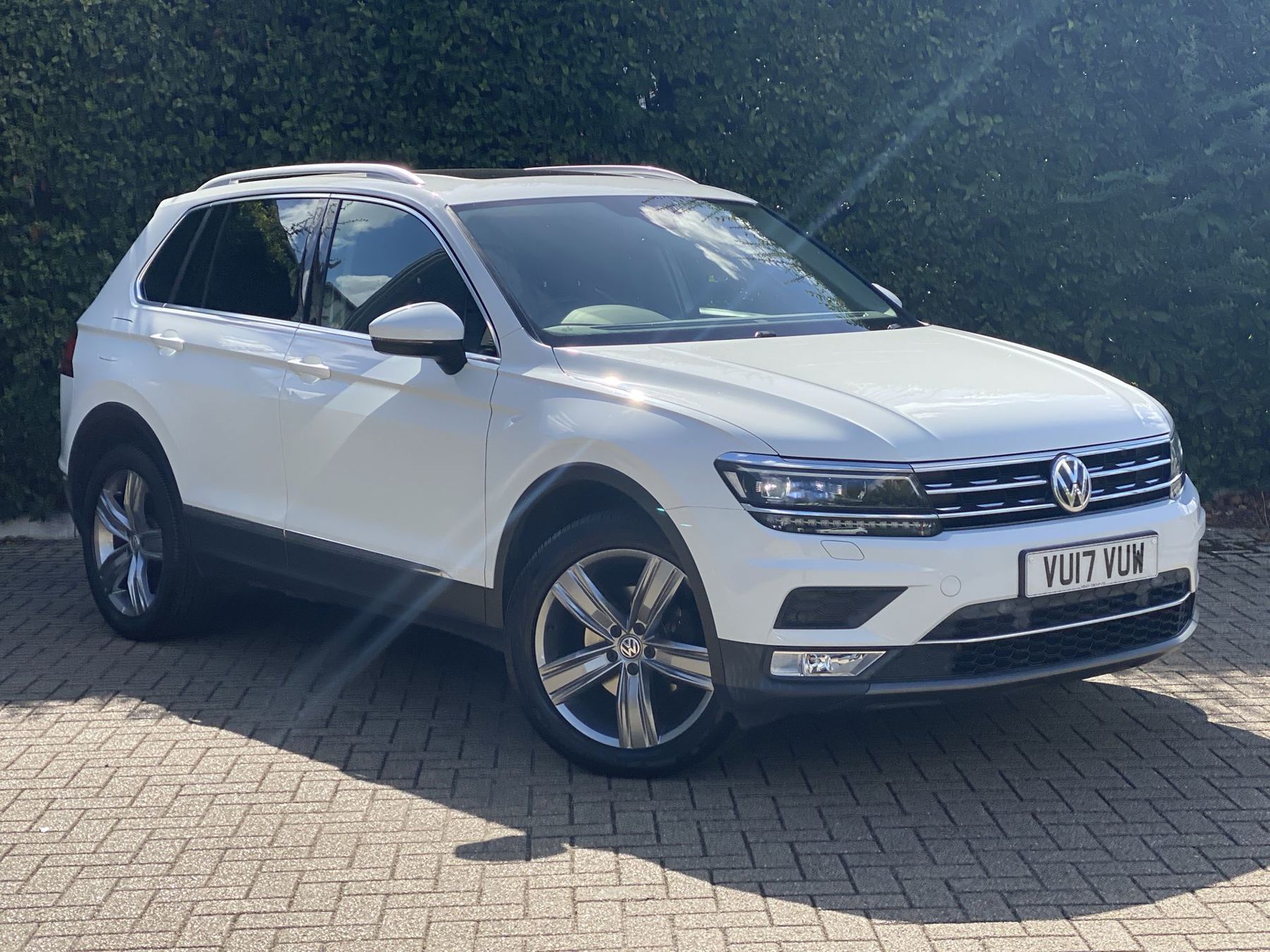 Main listing image - Volkswagen Tiguan